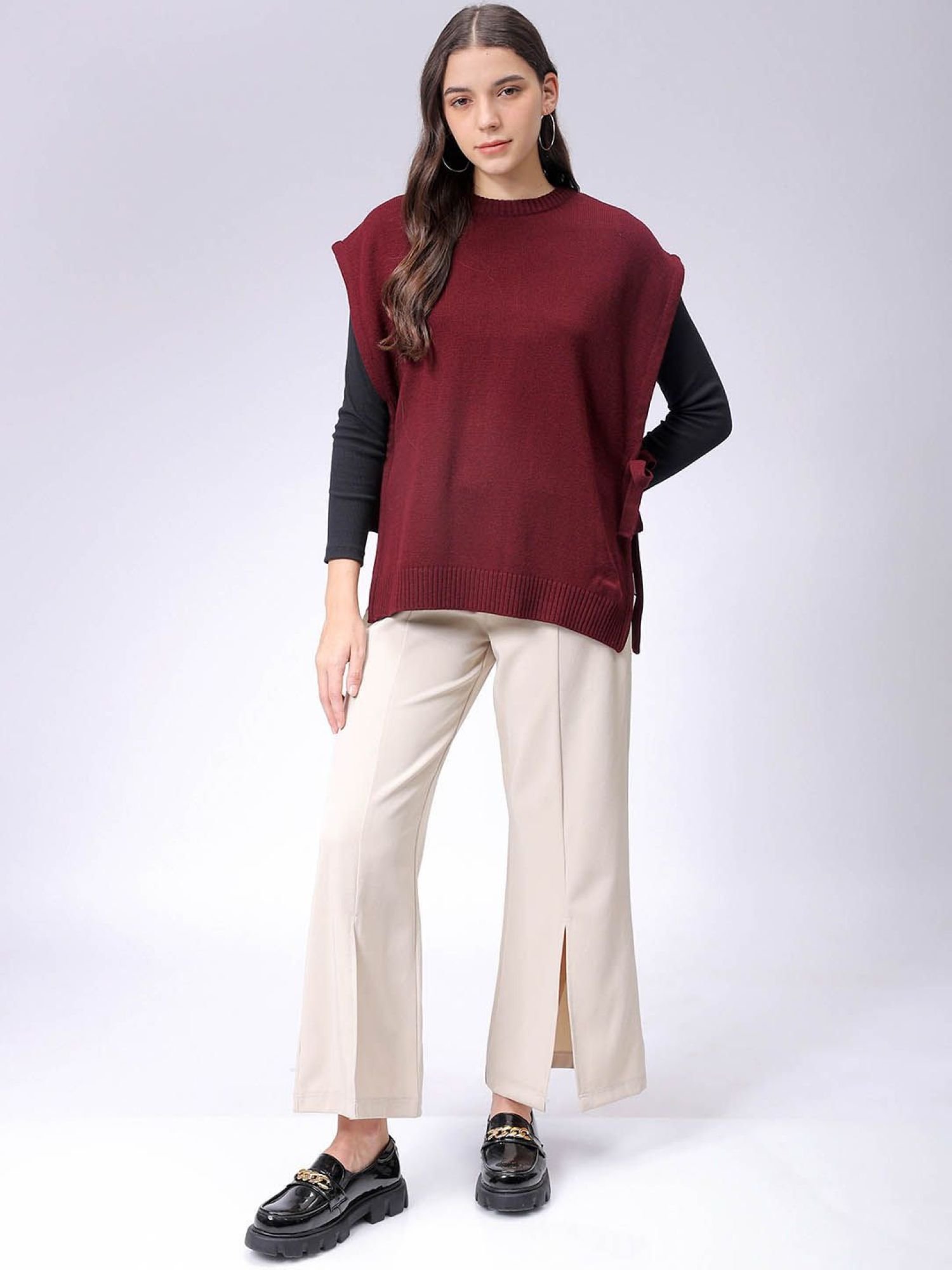 Red Solid Sleeveless Sweater 