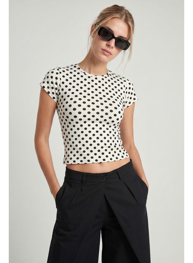 White Polka Dot Round Neck Fitted T-Shirt