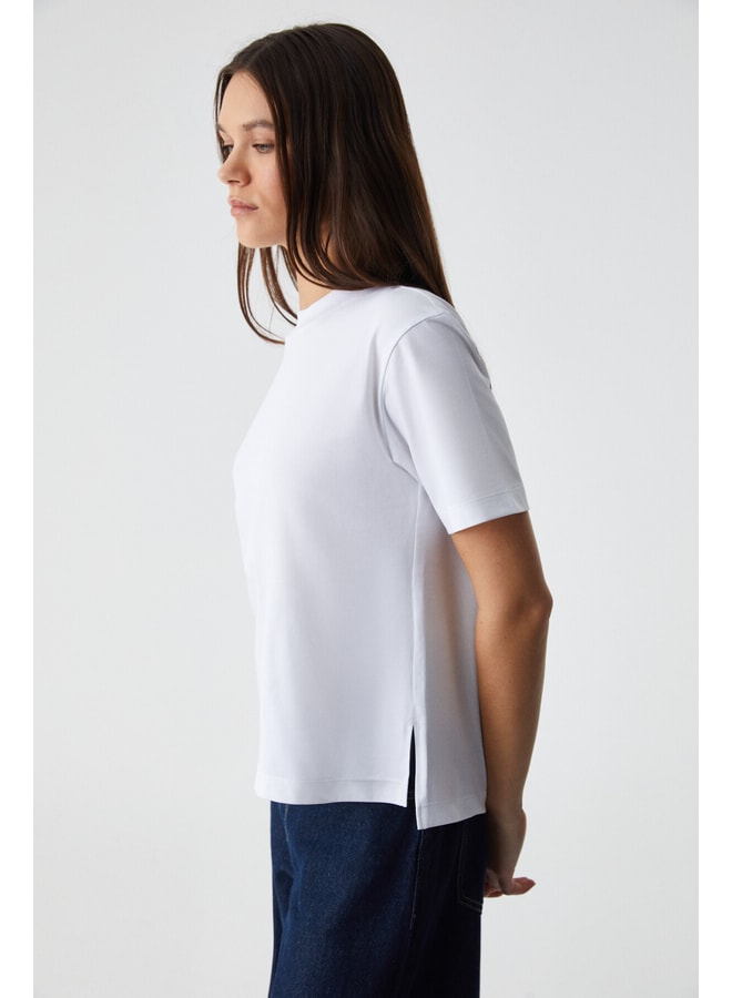 White Solid Round Neck Regular T-Shirt