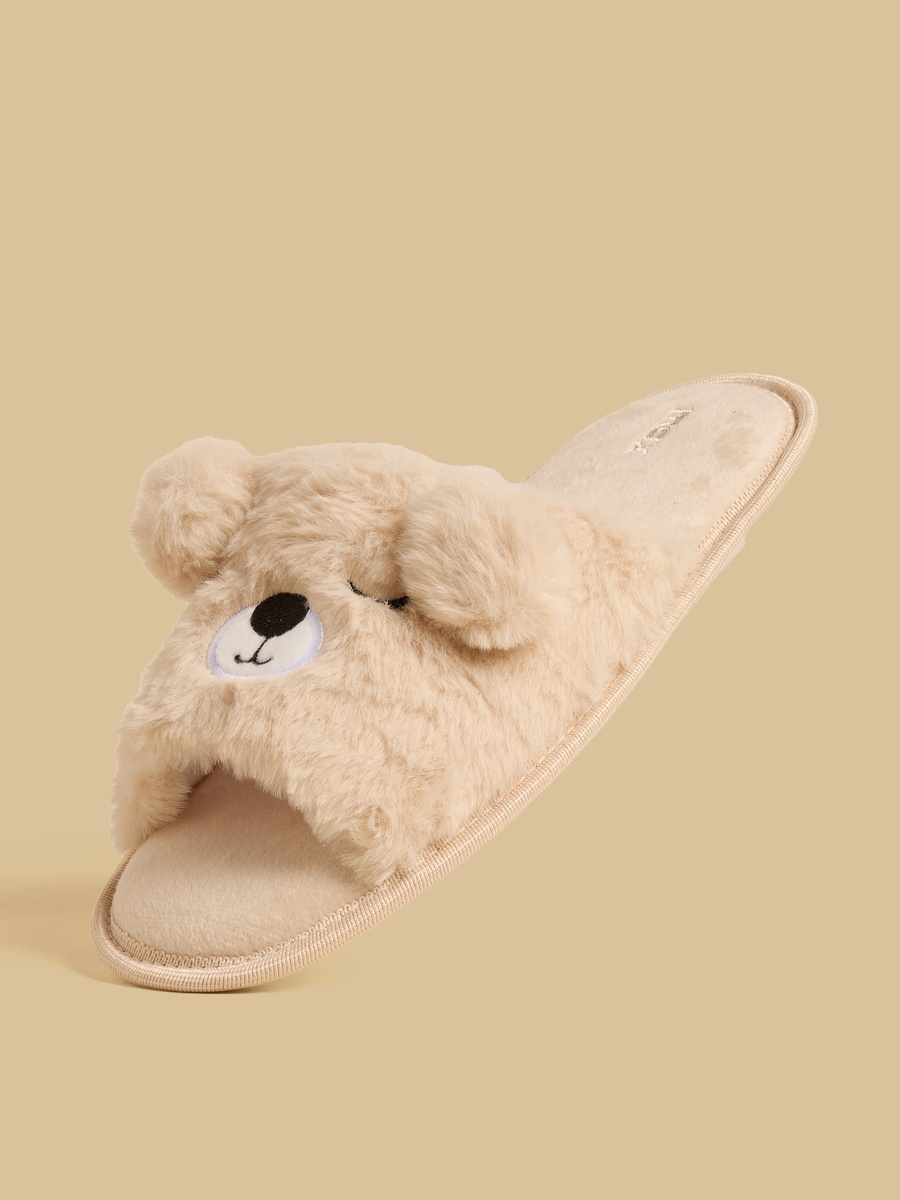 Applique Accent Bedroom Slippers