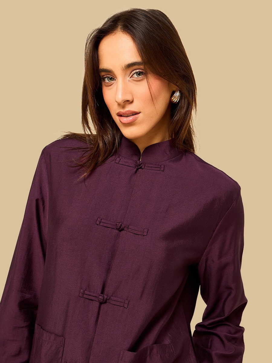 Mandarin Collar Top with Frog Closure