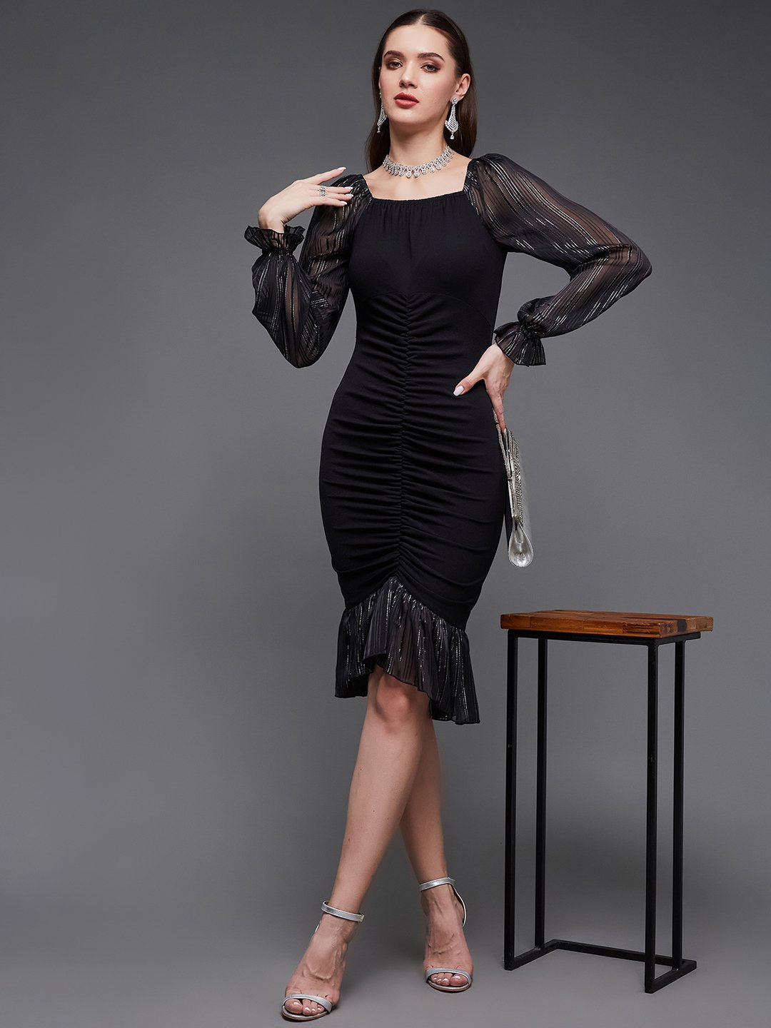 Black Long Sleeve Bodycon Knee-Length Dress