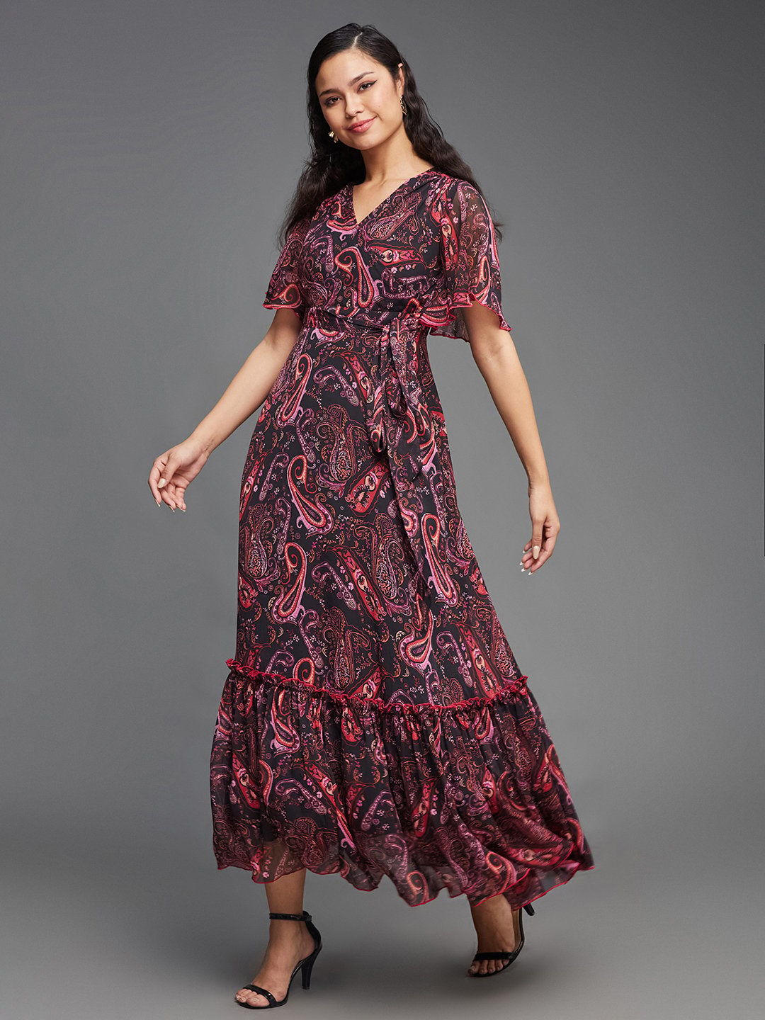 Paisley Print Wrap Maxi Dress with Short Sleeves