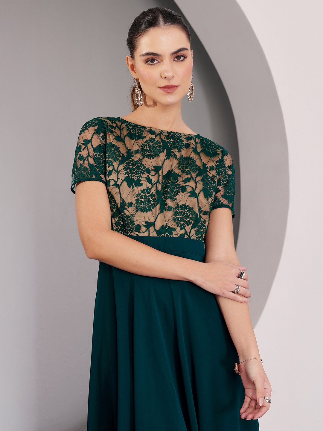 Dark Green A-Line Maxi Dress with Lace Short Sleeves