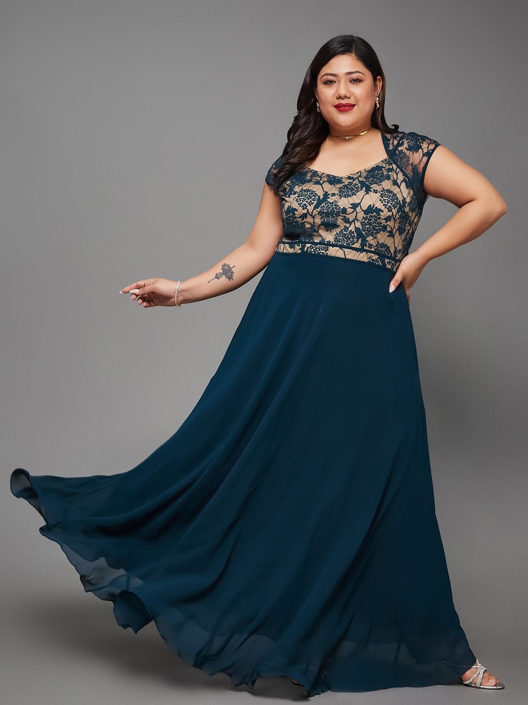 Teal A-Line Lace Overlay Maxi Dress with Short Sleeves