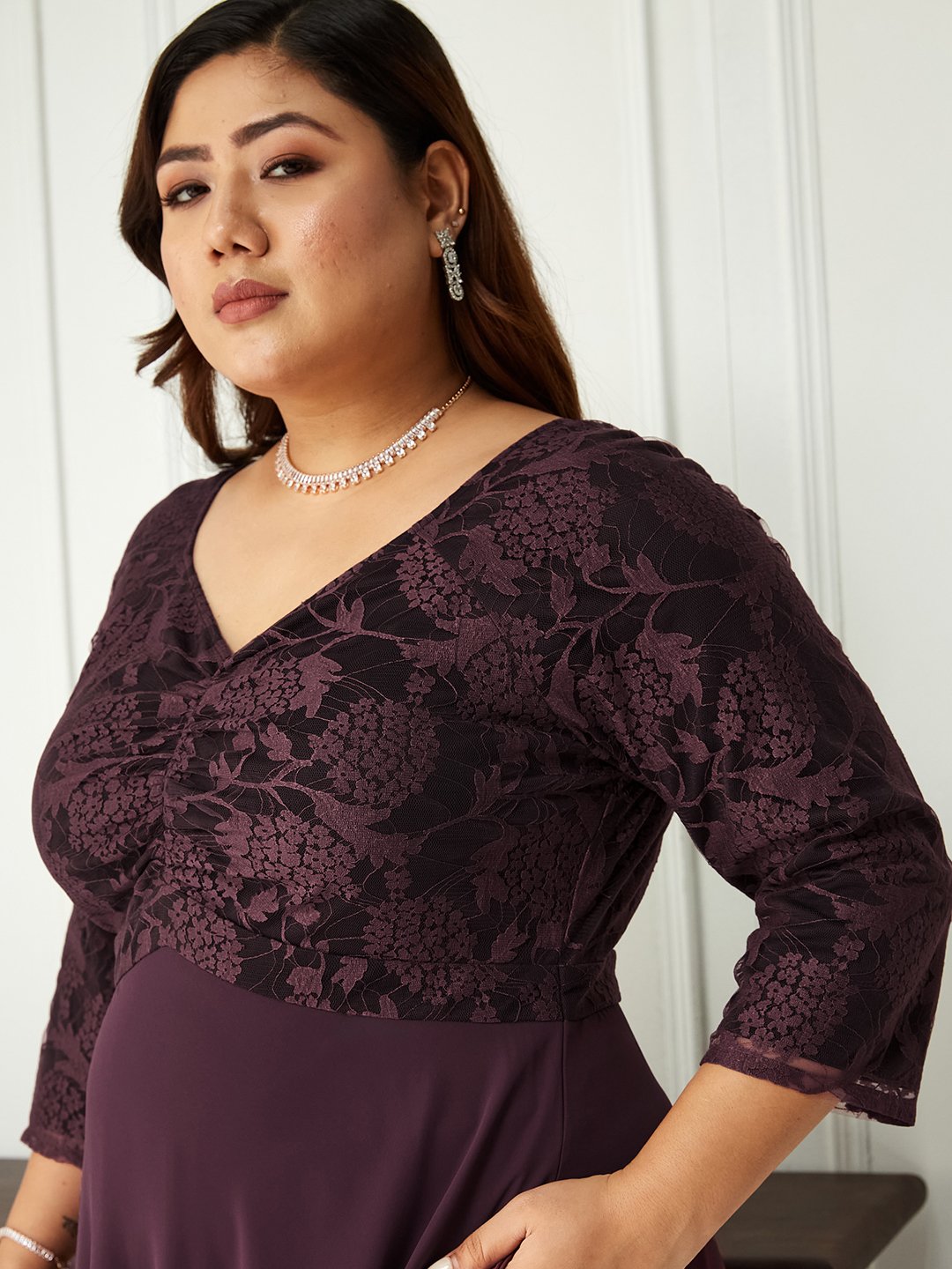 Burgundy Lace A-Line Maxi Dress with 3/4 Sleeves