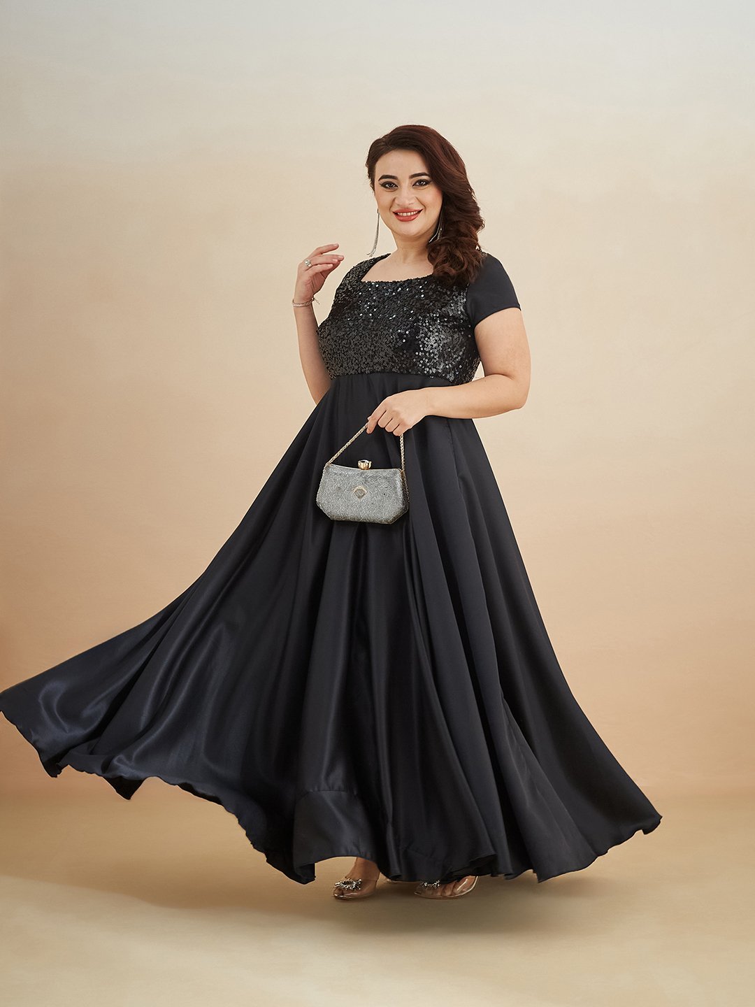 Black Sequin A-Line Maxi Dress with Short Sleeves