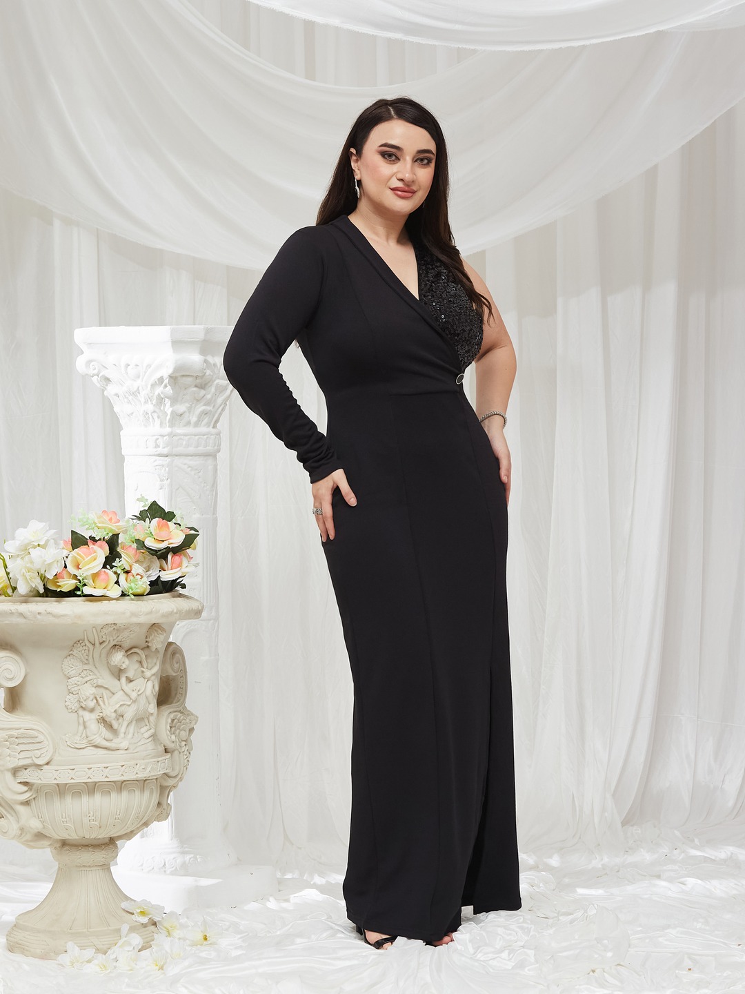 Black Sequin One-Sleeve Bodycon Maxi Dress