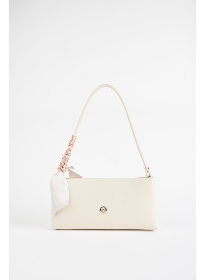 Cream Handbag with Zip Closure