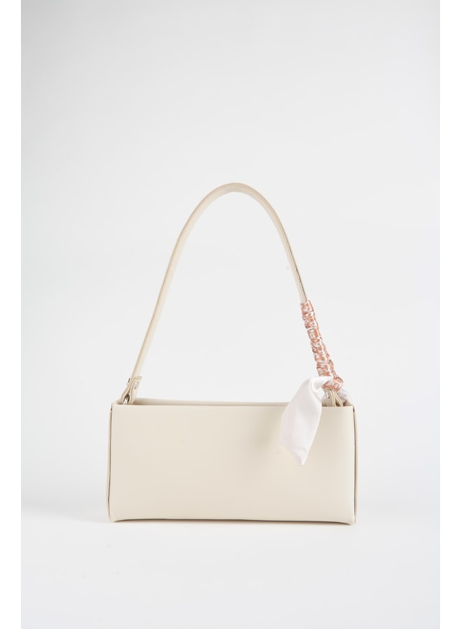 Cream Handbag with Zip Closure