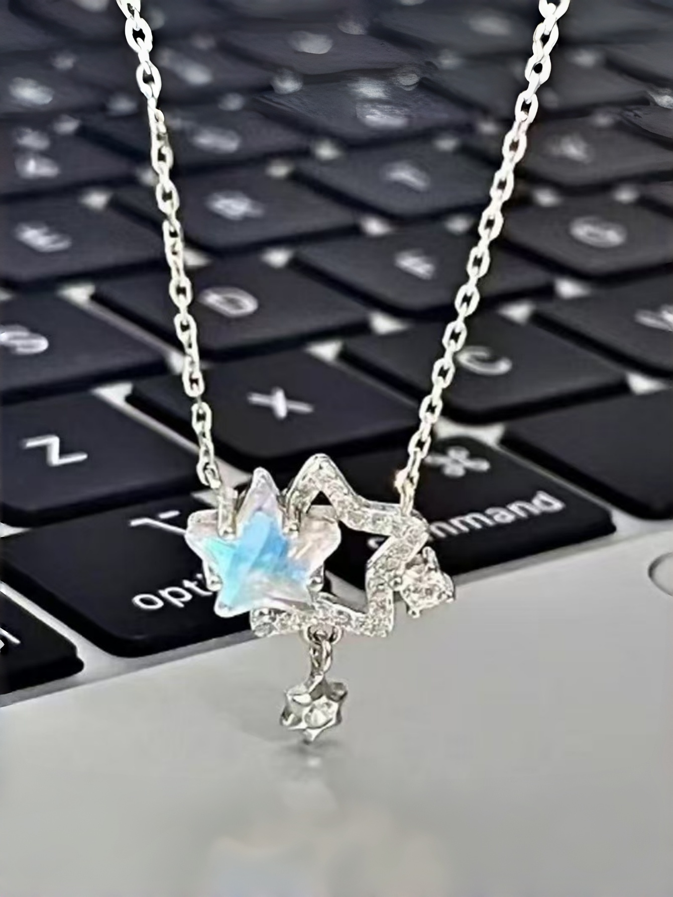Silver Star Pendant Necklace