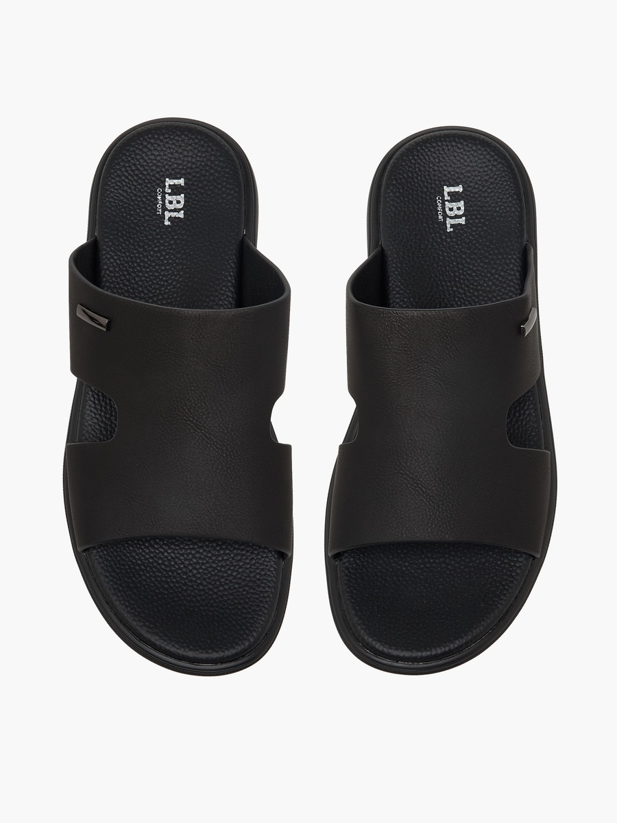 Men Solid Slip-On Sandals
