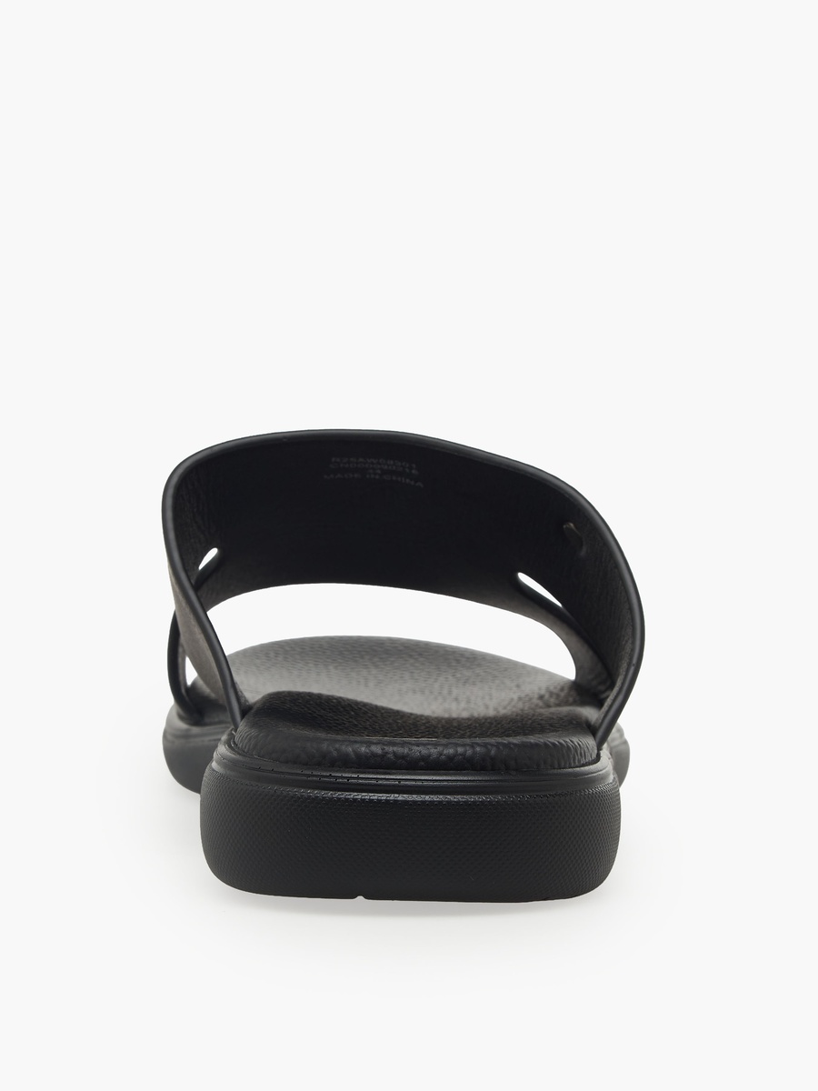 Men Solid Slip-On Sandals