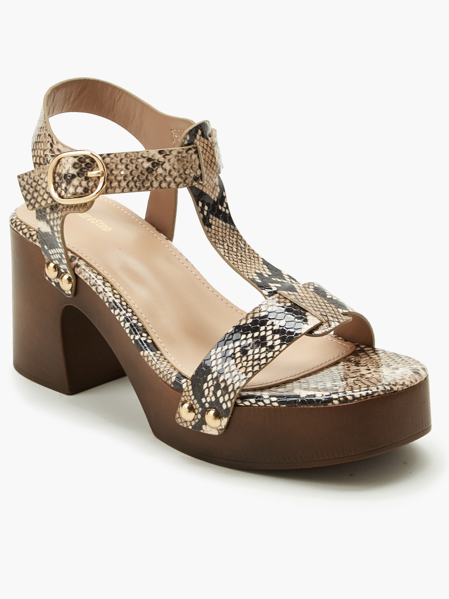 Women Textured Block Heel Sandals