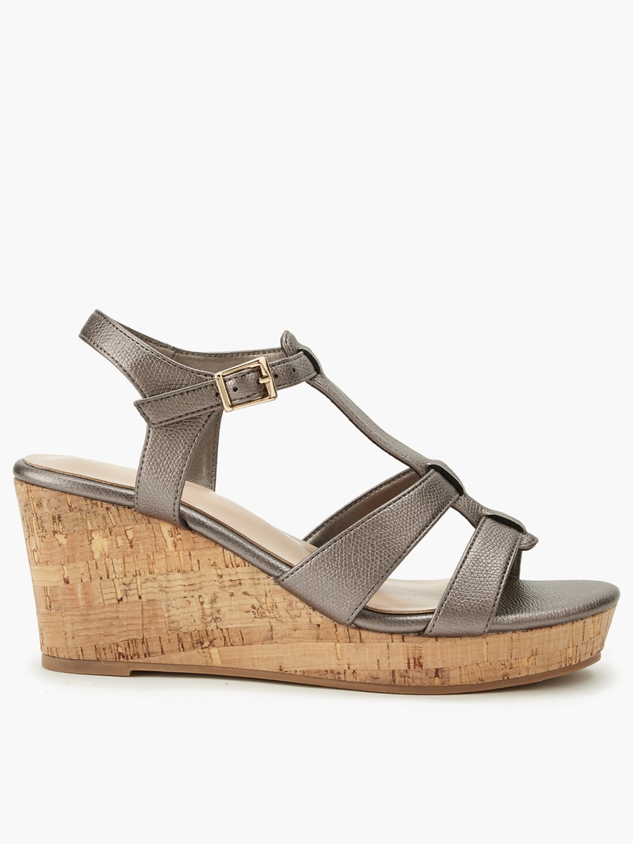 Women Textured Wedge Sandals