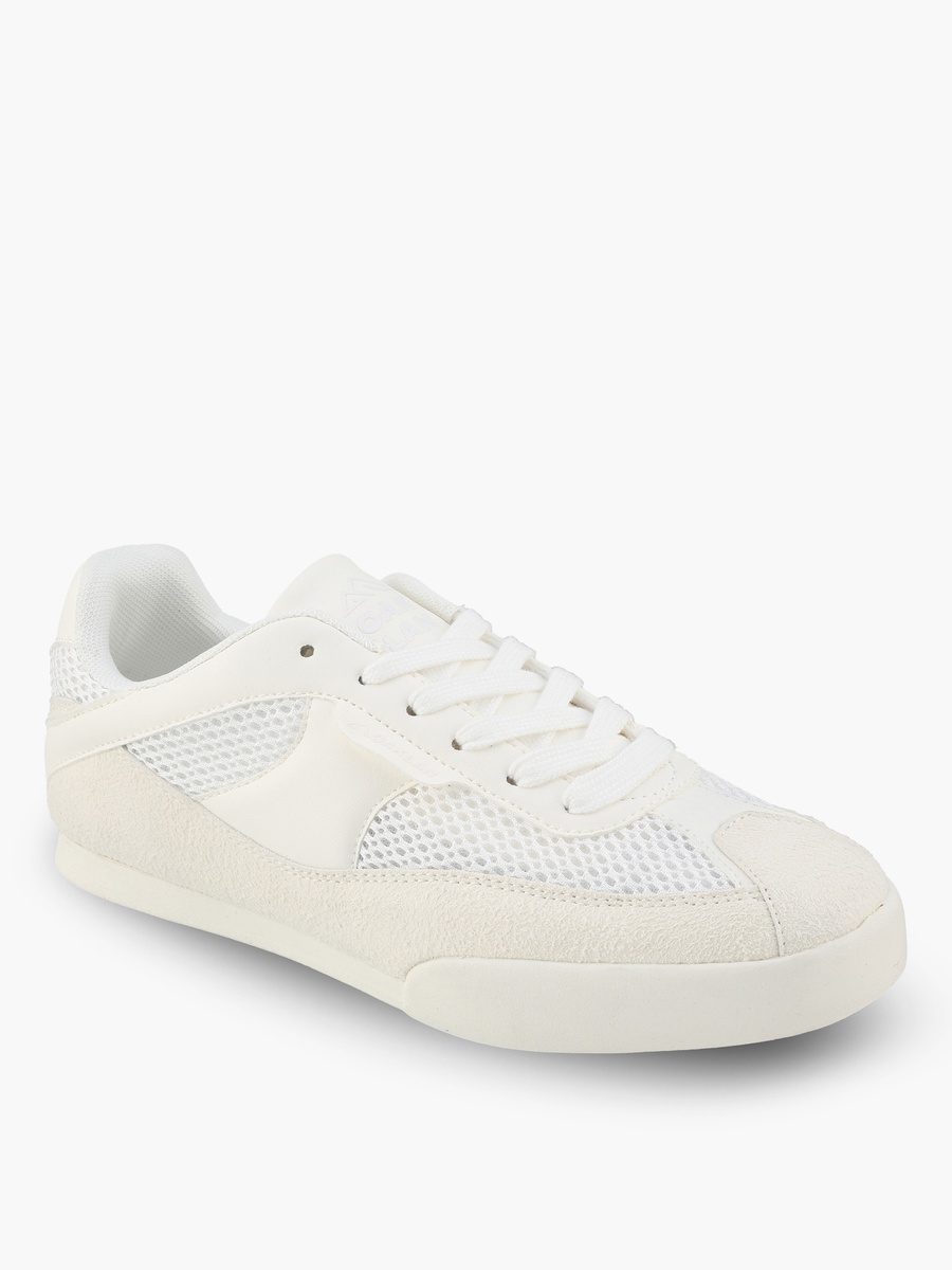 Women Lace-Up Sneakers
