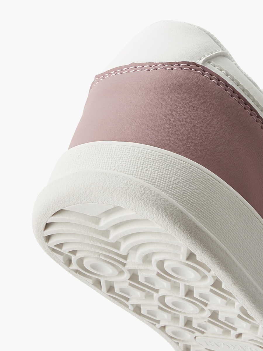 Women Colourblock Lace-Up Ankle Sneakers