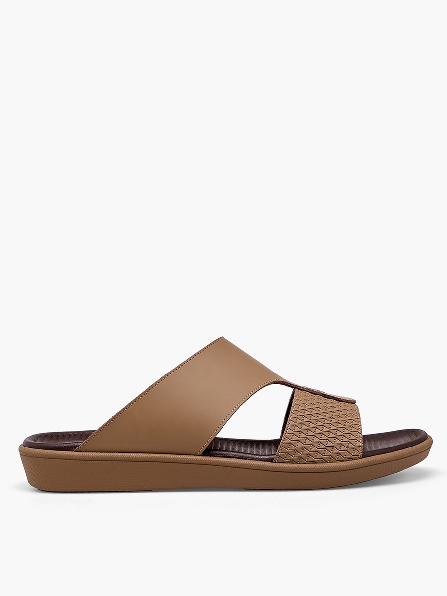 Men Textured Leather Arabic Sandals