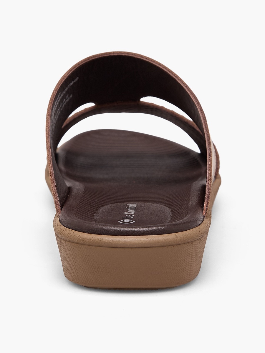 Men Textured Leather Arabic Sandals