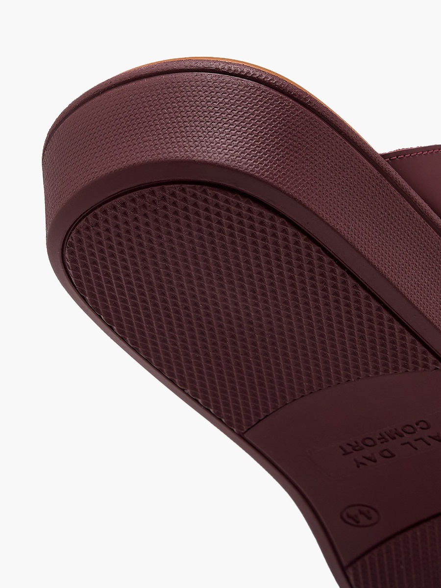 Men Solid Leather Arabic Sandals
