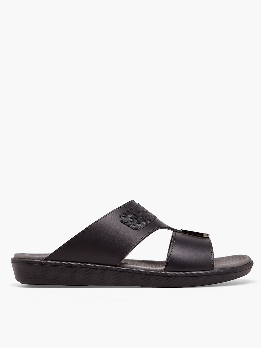 Men Textured Leather Arabic Sandals