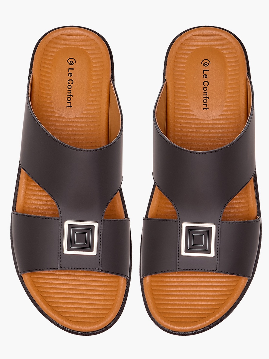 Men Solid Arabic Sandals