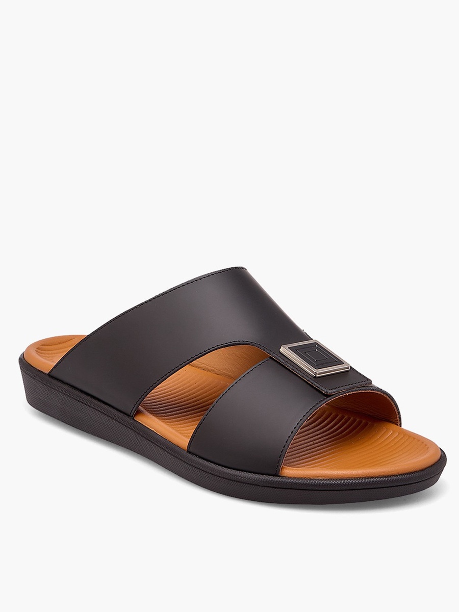 Men Solid Arabic Sandals