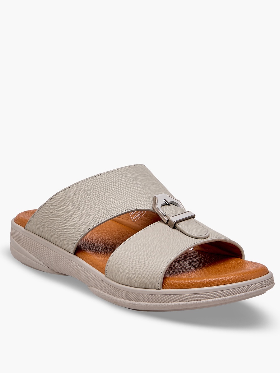 Men Textured Leather Arabic Sandals