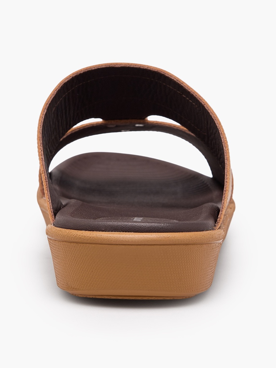 Men Textured Leather Arabic Sandals
