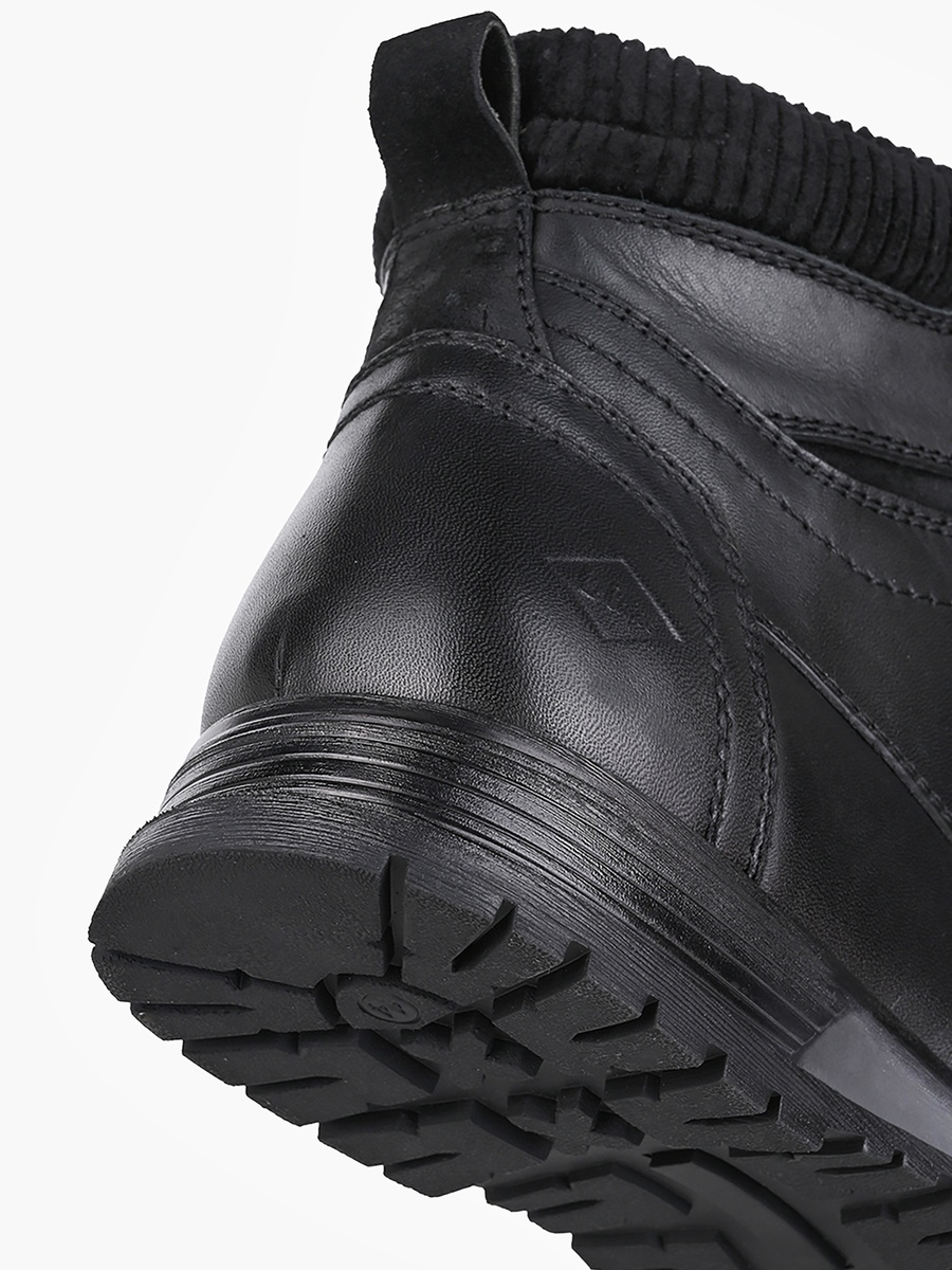 Men Zip Closure Leather Boots