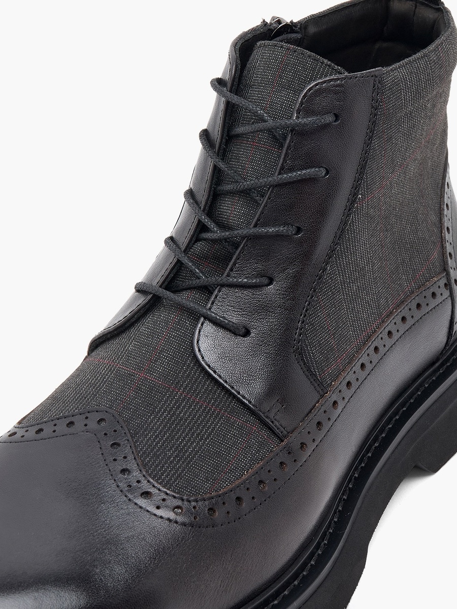 Men Zip Closure Leather Ankle Boots