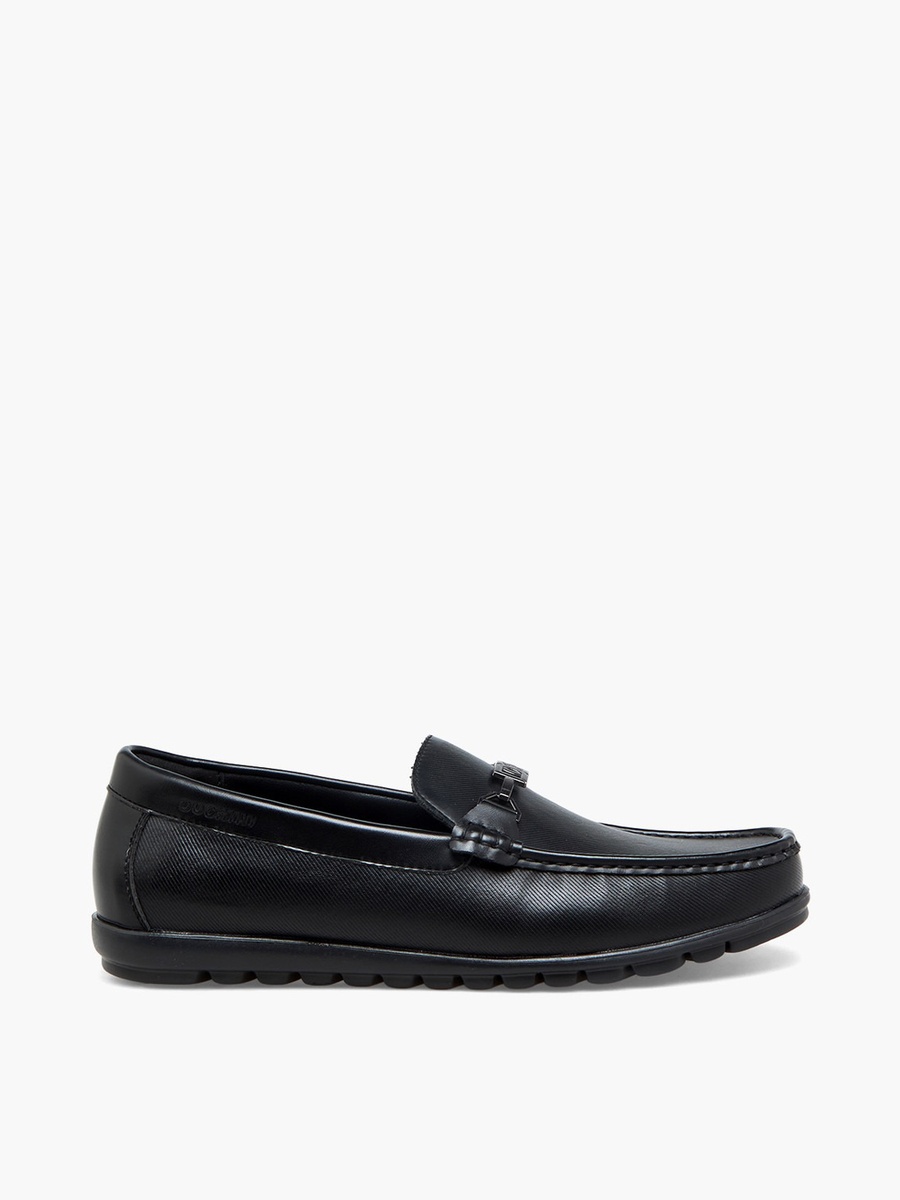 Men Metallic Accent Slip-On Loafers