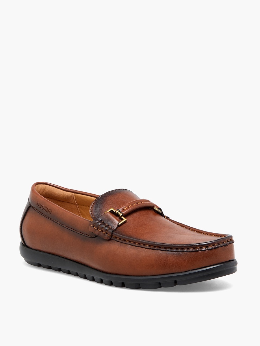 Men Metallic Accent Loafer