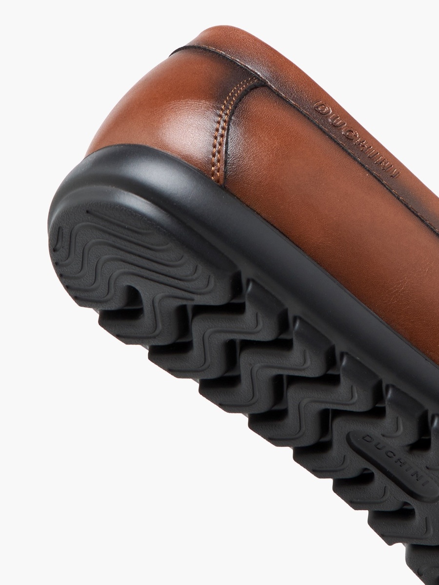 Men Metallic Accent Loafer