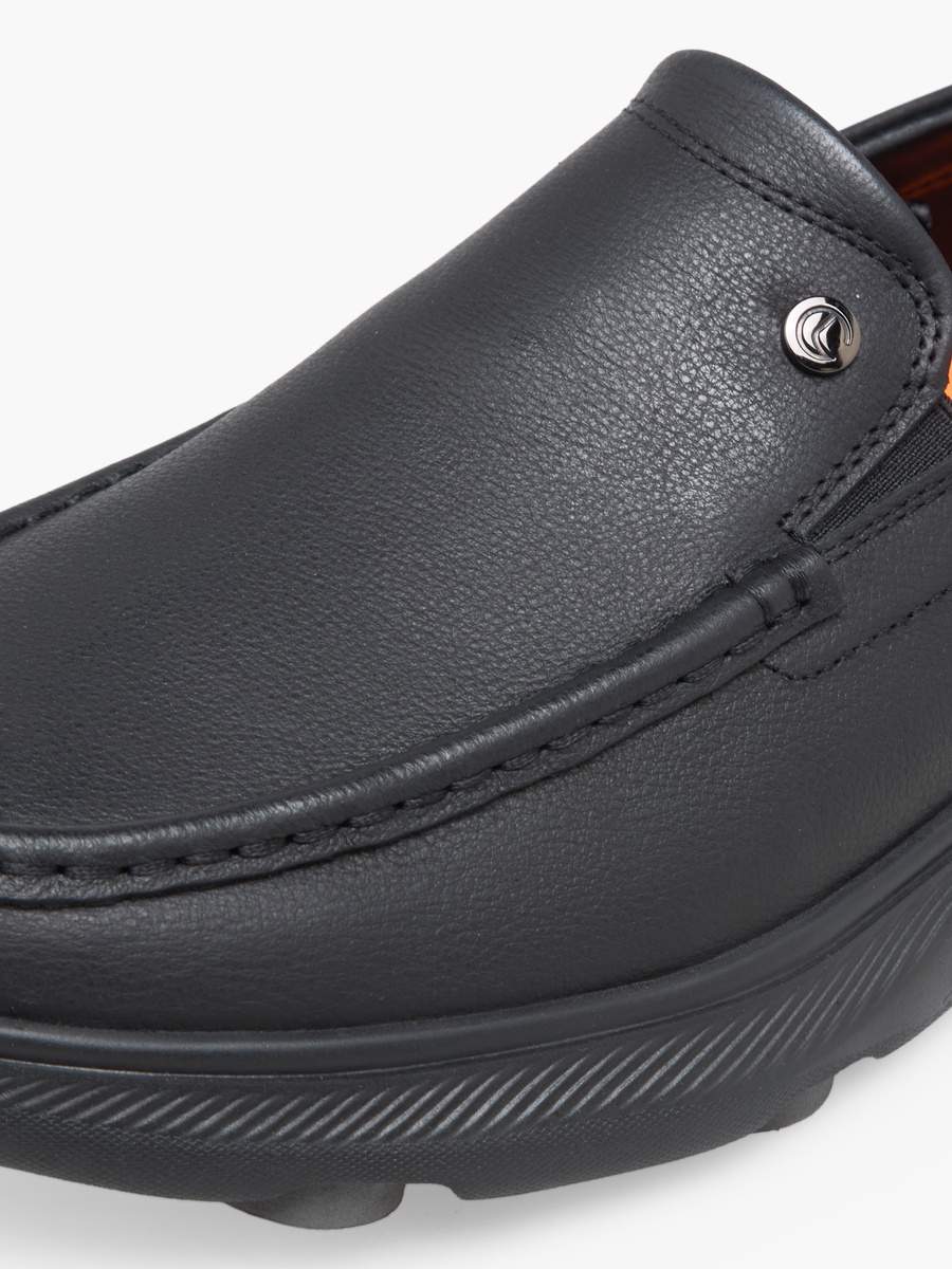Men Slip-On Leather Loafers