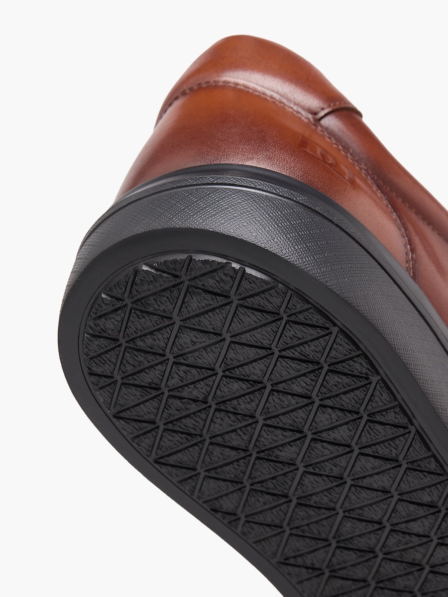Men Leather Slip-On Ankle Sneakers