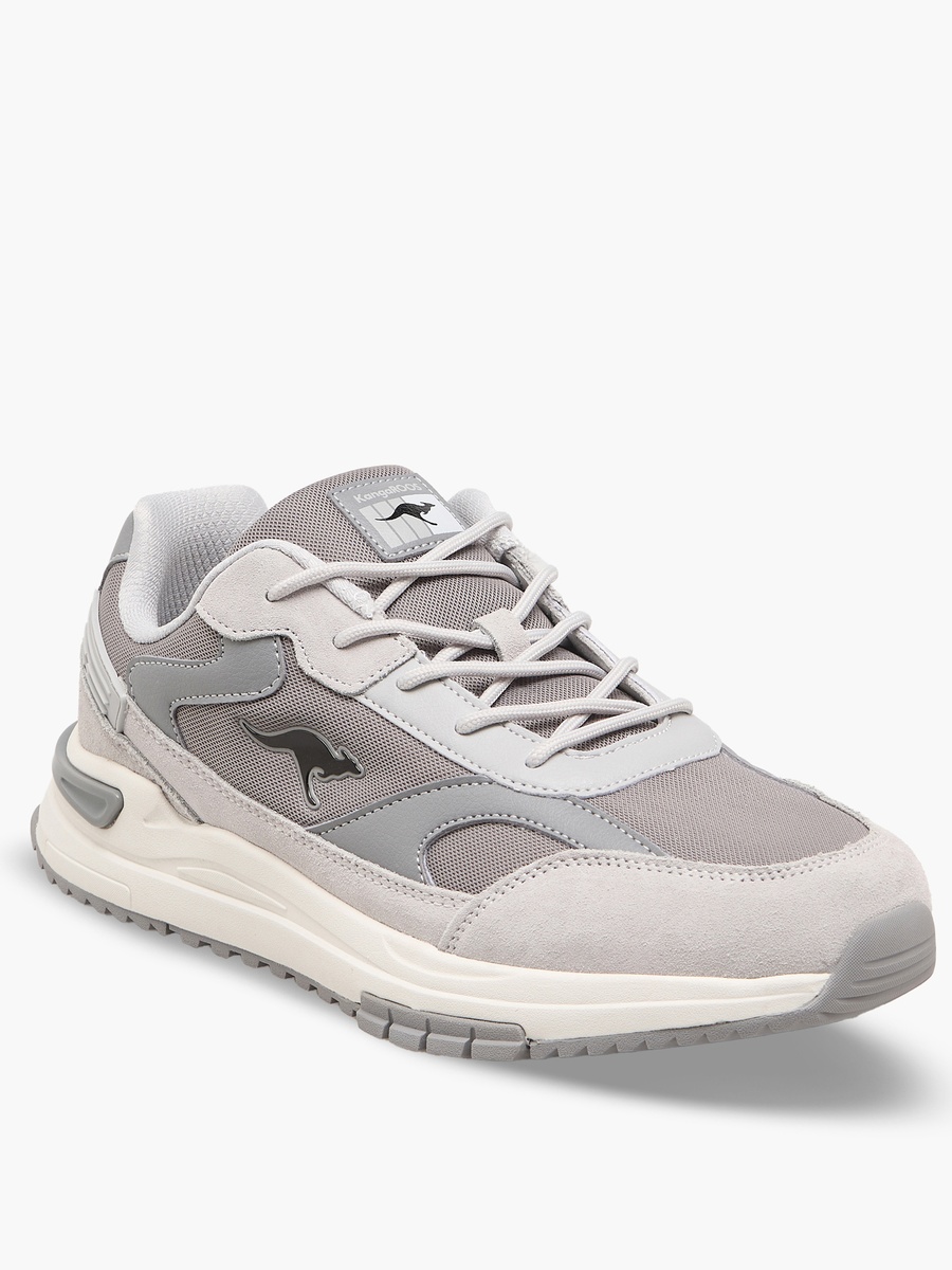 Men Lace-Up Sports Shoes