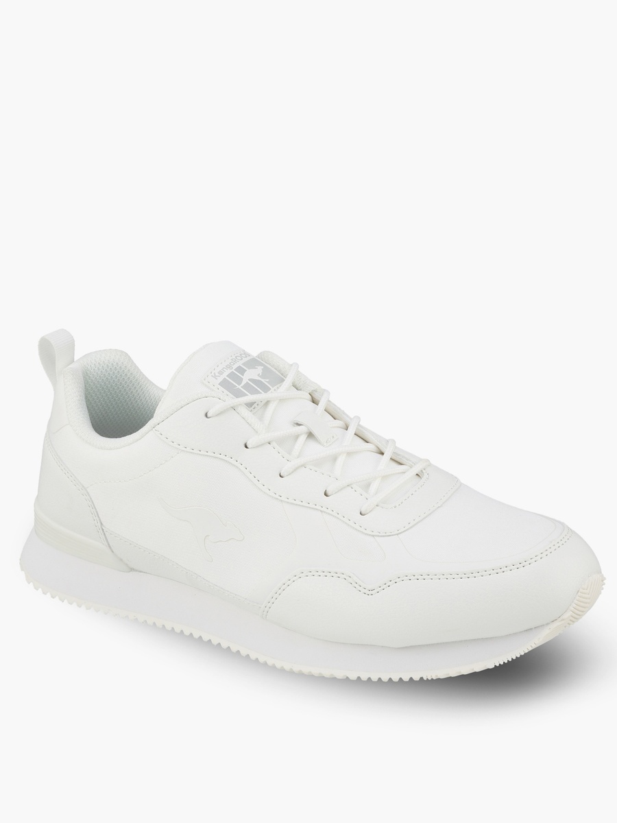 Men Lace-Up Sports Shoes