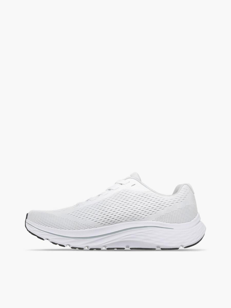 Men Go Run Consistent 3 Lace-Up Running Shoes