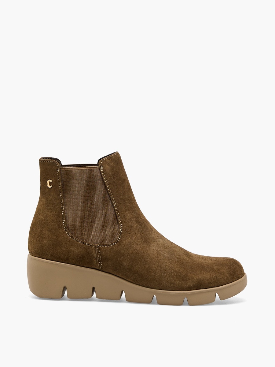 Women Suede Chelsea Boots