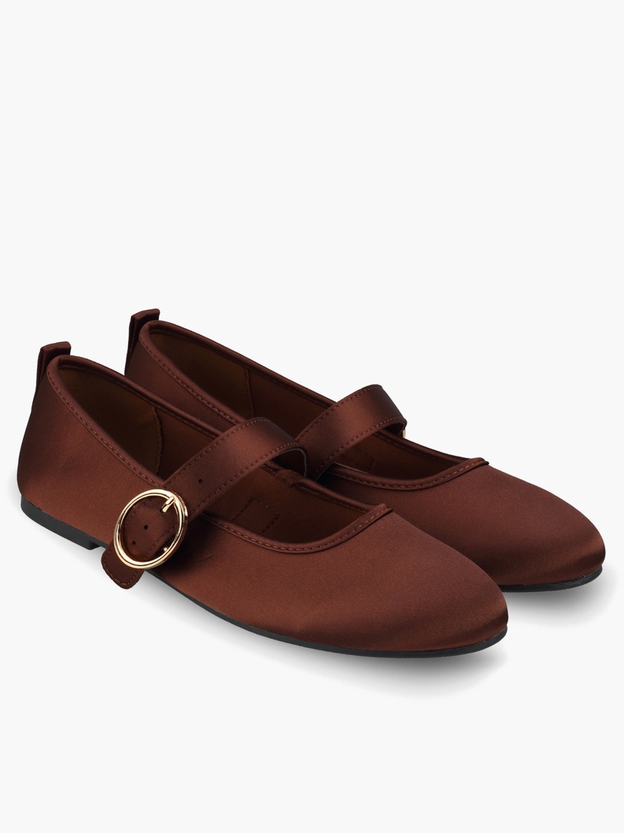 Women Buckle Closure Mary Jane Shoes