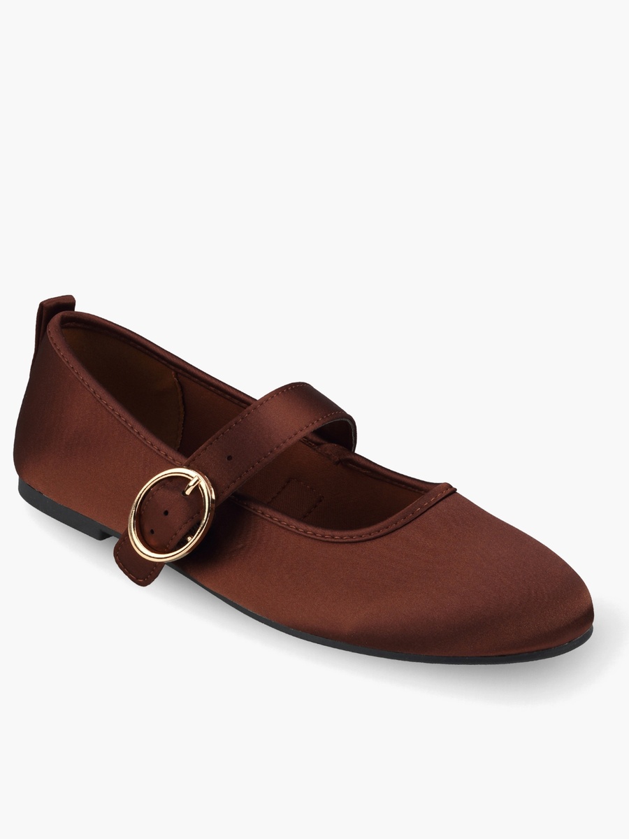 Women Buckle Closure Mary Jane Shoes