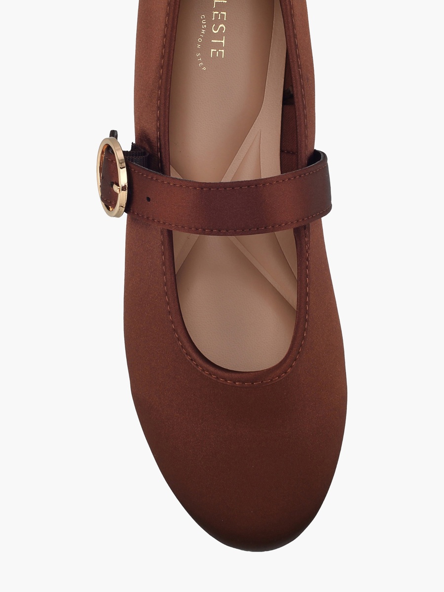 Women Buckle Closure Mary Jane Shoes
