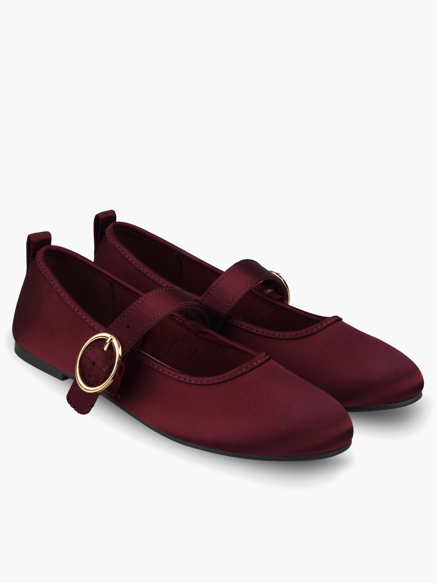 Women Buckle Closure Mary Jane Shoes