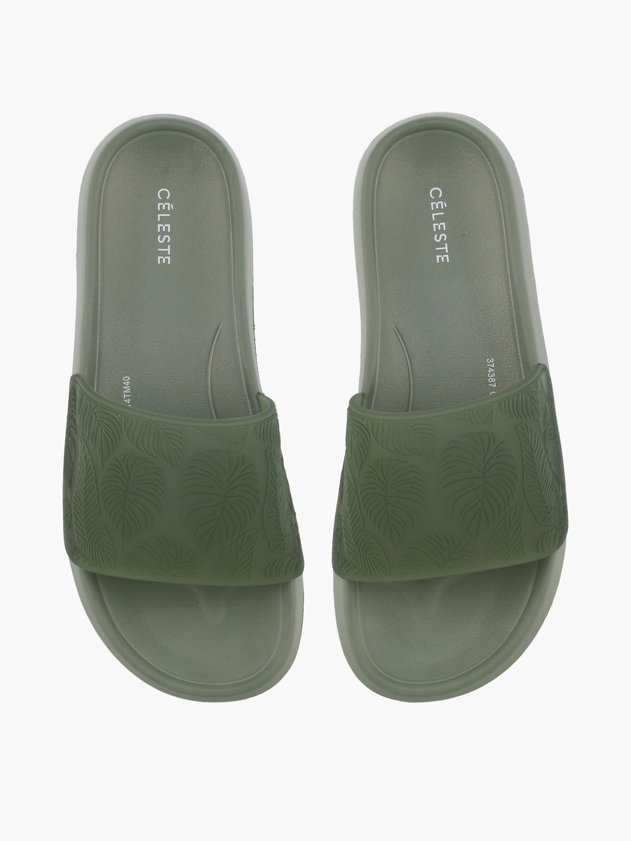 Women Leaf Textured Slides