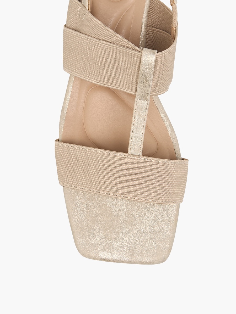 Women Square Toe Sandal