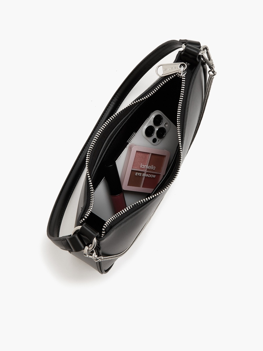 Shoulder Bag With Chain Accent
