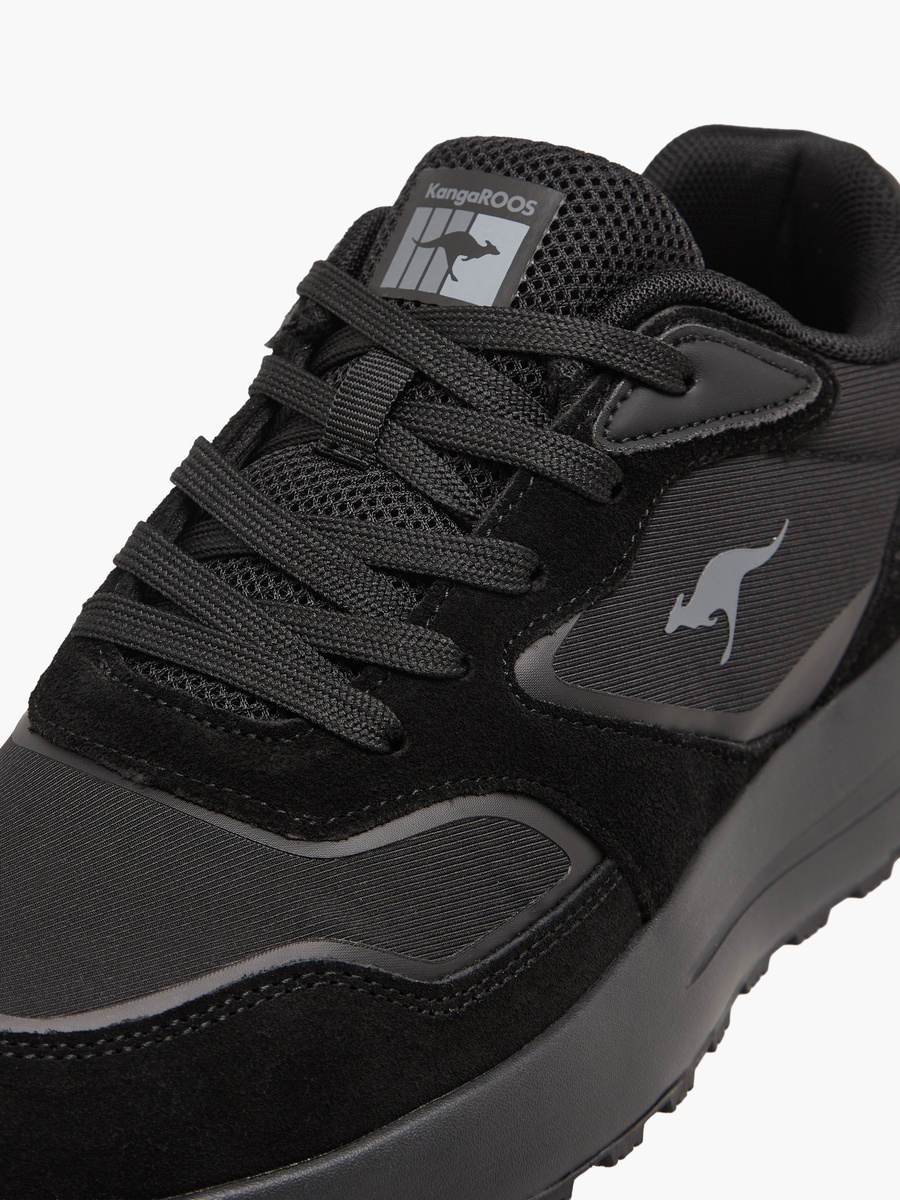 Women Lace-Up Sports Shoes