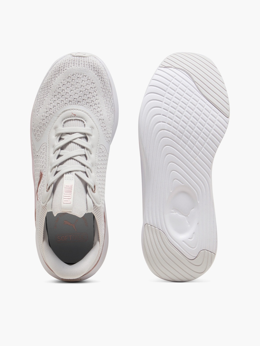 Women Softride Mayve 2 Lace-Up Sports Shoes