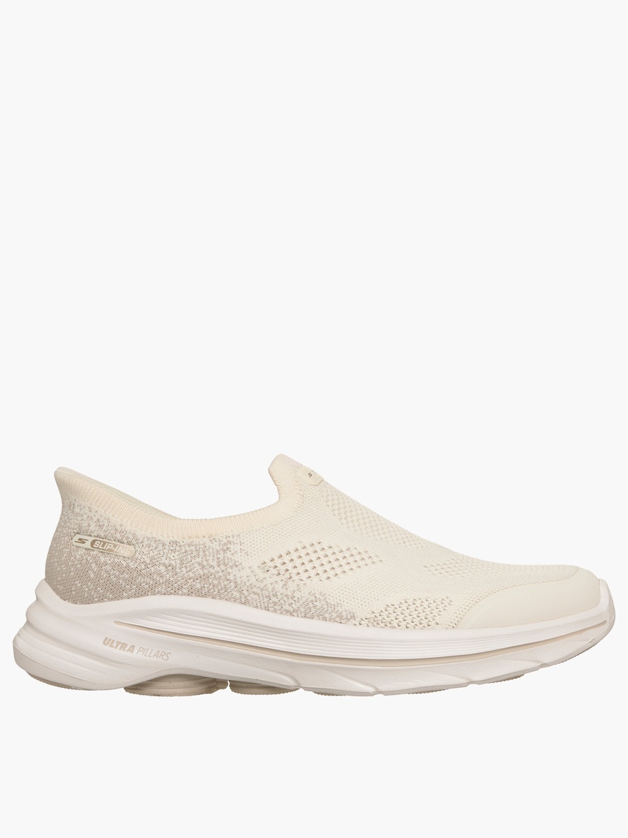 Women Go Walk 8 Slip-On Walking Sports Shoes